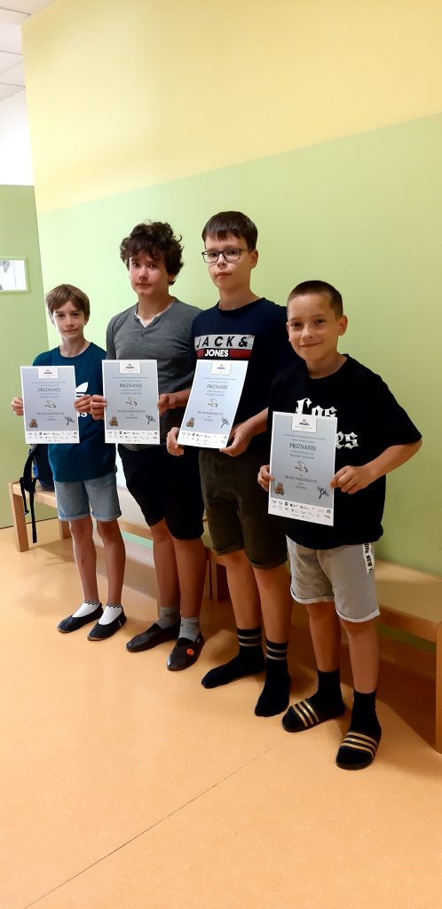 Učeni iz Osnovne šole Prestranek